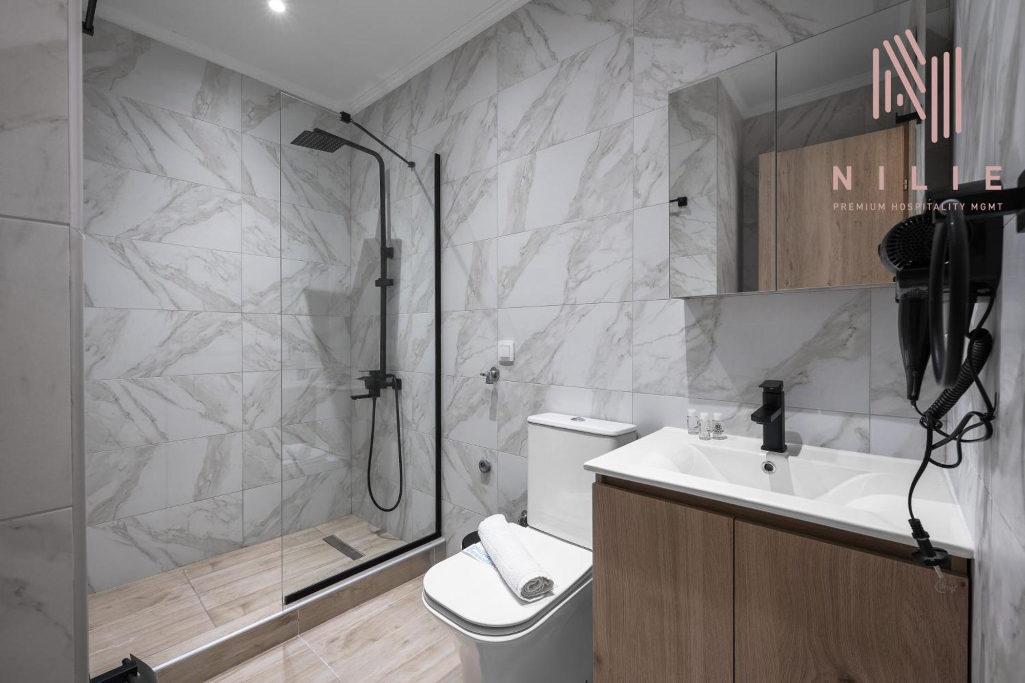 V1, Nilie Hospitality Mgmt Apartment Thessaloniki Exterior photo
