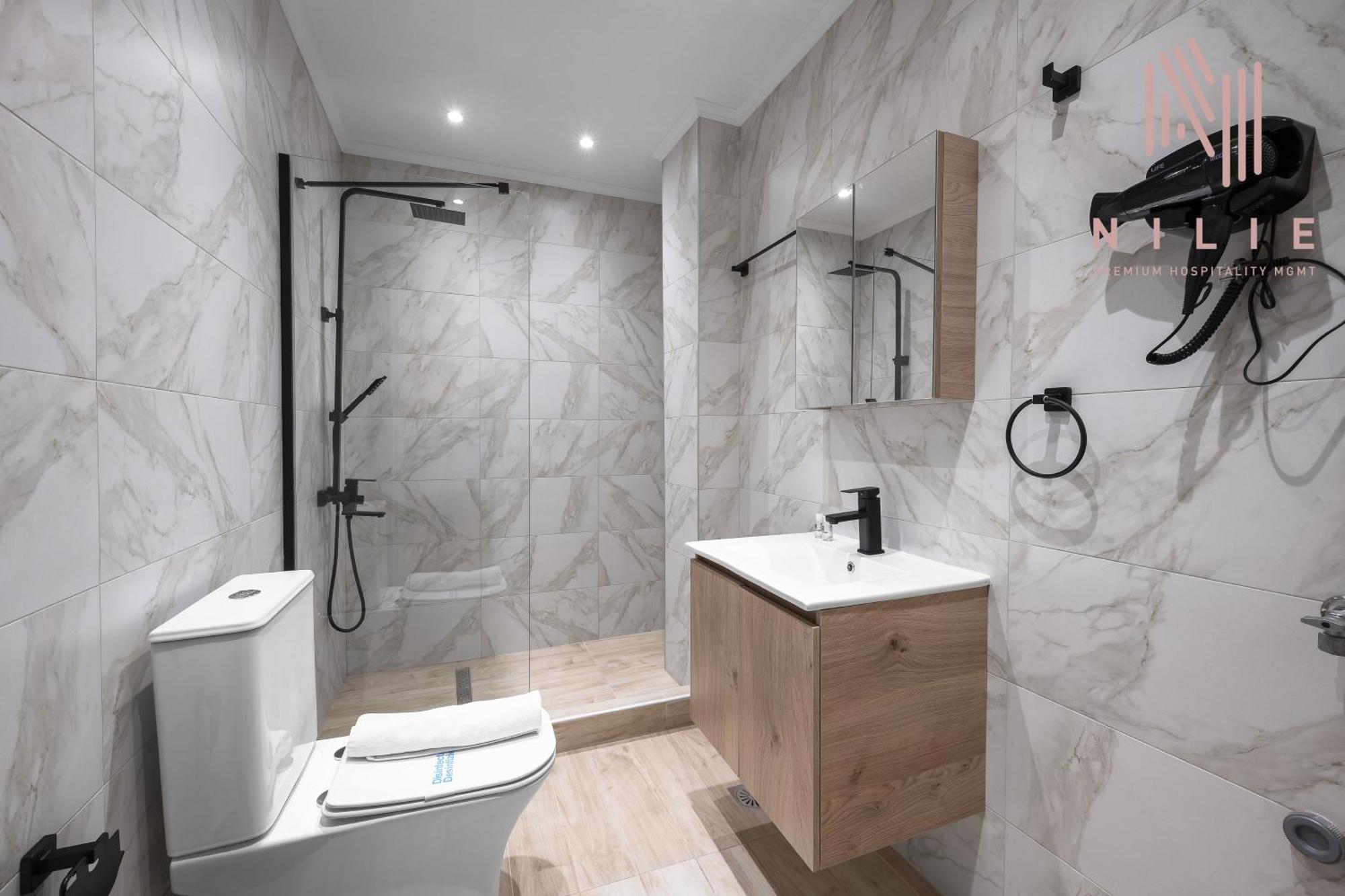 V1, Nilie Hospitality Mgmt Apartment Thessaloniki Exterior photo