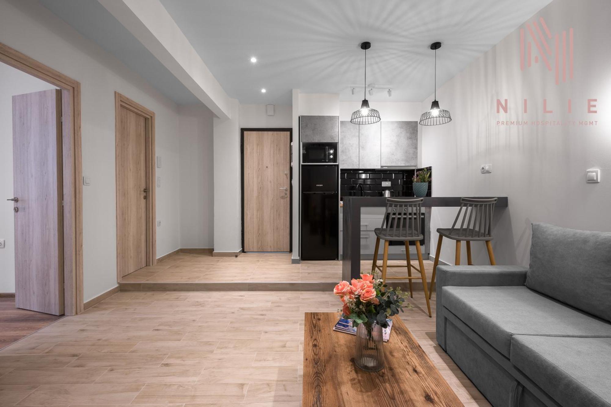 V1, Nilie Hospitality Mgmt Apartment Thessaloniki Exterior photo