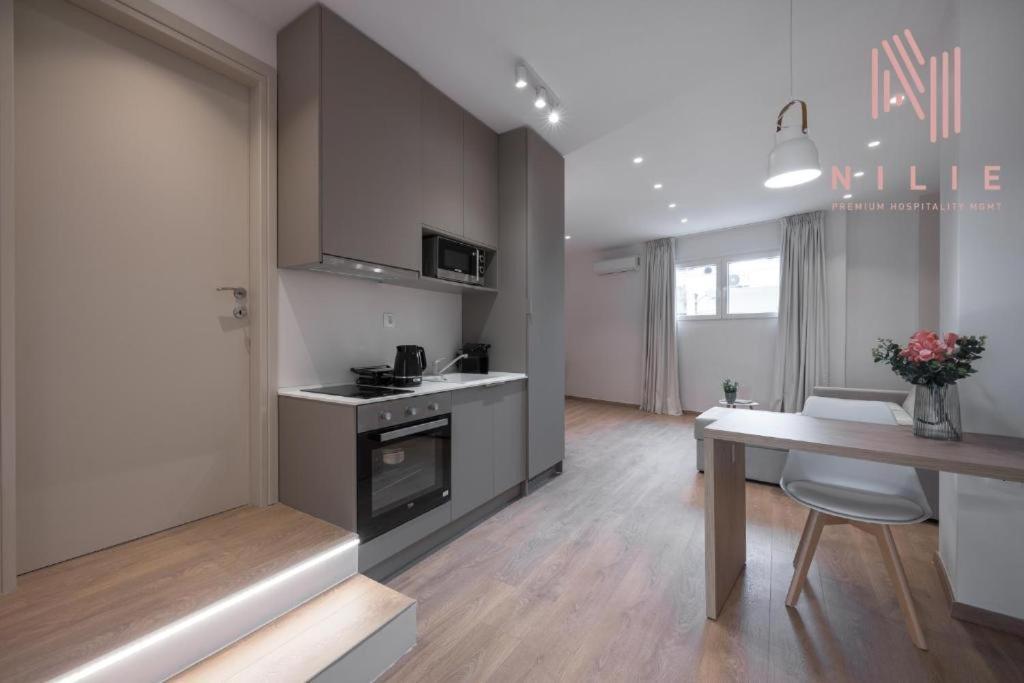 V1, Nilie Hospitality Mgmt Apartment Thessaloniki Exterior photo