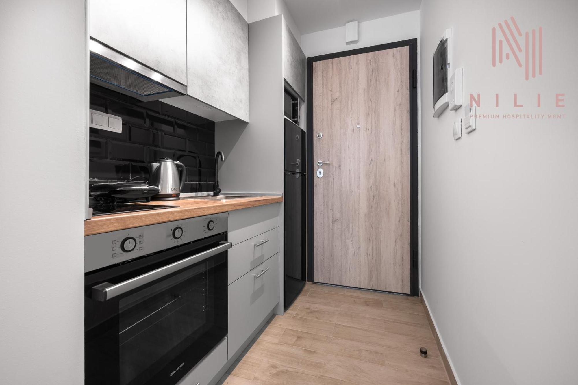 V1, Nilie Hospitality Mgmt Apartment Thessaloniki Exterior photo