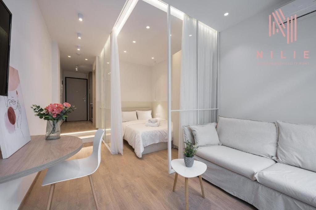 V1, Nilie Hospitality Mgmt Apartment Thessaloniki Exterior photo